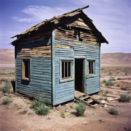 outhouse,lonely house,ancient house,wooden house,little house,old house,house for rent,real-estate,woman house,small house,log cabin,wooden hut,unhoused,arid land,dog house,crispy house,mobile home,homeownership,color image,garden shed,Photography,Documentary Photography,Documentary Photography 15