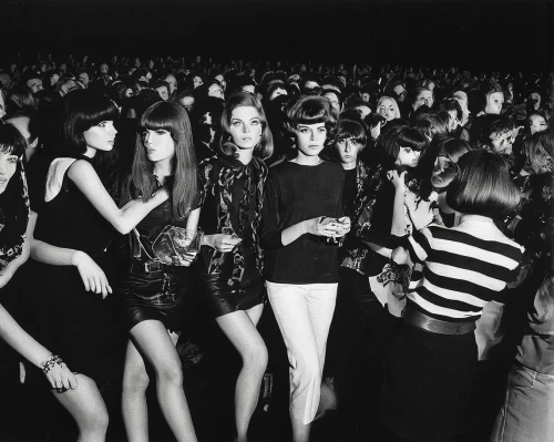 concert crowd,crowd,crowds,crowded,go-go dancing,audience,vintage fashion,crowd of people,the crowd,nightclub,model years 1960-63,60s,dress walk black,twenties women,vintage girls,catwalk,vintage women,1960's,clubbing,line dance,Illustration,Black and White,Black and White 26
