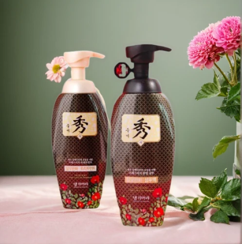 soapberry family,flower essences,massage oil,baihao yinzhen,tieguanyin,body oil,cleaning conditioner,sesame oil,junshan yinzhen,personal care,siam rose ginger,floral japanese,japanese floral background,lavander products,scent of jasmine,spa items,product photography,natural perfume,cosmetic products,body wash