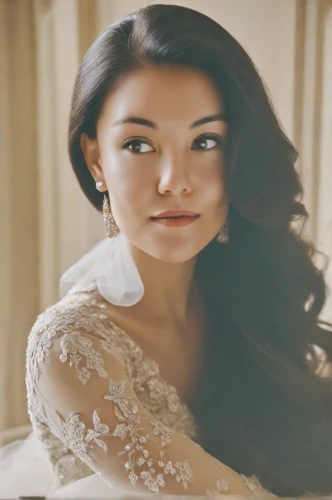 miss vietnam,bridal,debutante,bridal clothing,bridal dress,bridal jewelry,asian woman,mari makinami,ao dai,bride,wedding frame,bridal accessory,wedding gown,azerbaijan azn,kaew chao chom,romantic portrait,wedding dress,xuan lian,eurasian,vintage asian