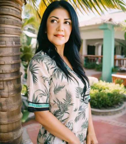 chetna sabharwal,rosa bonita,vietnamese woman,future mom,mexican,mommy,latina,marina,rhonda rauzi,floral dress,vietnamese,social,pregnant woman,hispanic,andrea velasco,kamini kusum,bahama mom,pregnant woman icon,margarita,cuban