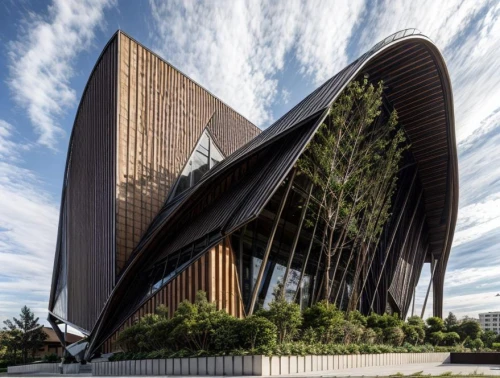 christ chapel,asian architecture,metal cladding,sydney opera,wooden church,opera house sydney,chinese architecture,disney hall,sydney opera house,corten steel,soumaya museum,modern architecture,archidaily,futuristic architecture,australia aud,disney concert hall,singapore landmark,walt disney concert hall,zhengzhou,wooden facade,Architecture,Commercial Building,Masterpiece,Social Modernism