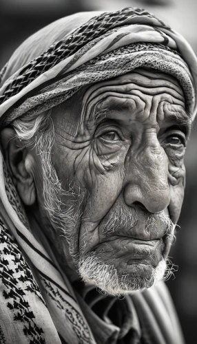 bedouin,old woman,old age,regard,elderly man,pensioner,middle eastern monk,old human,old man,nomadic people,older person,elderly person,elderly lady,wrinkles,indian monk,baloch,old person,grandfather,afar tribe,fortune teller,Photography,General,Commercial