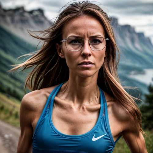 female runner,garmin,ultramarathon,trail running,run uphill,sprint woman,long-distance running,middle-distance running,anna lehmann,nordic combined,racewalking,wearables,cross country,women's health,garanaalvisser,free running,strong woman,determination,endurance sports,simone simon