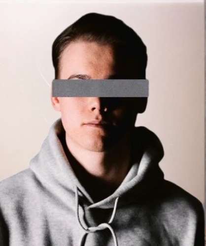 soundcloud icon,hooded man,ski mask,hooded,balaclava,hoodie,faceless,album cover,spotify icon,cd cover,nick skin glands-incident,neck,digital identity,covid-19 mask,soundcloud logo,man silhouette,portrait background,konstantin bow,sweatshirt,rivers