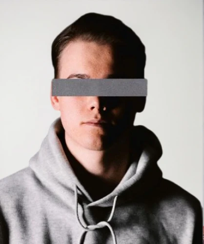 hooded man,hooded,ski mask,balaclava,soundcloud icon,hoodie,faceless,sweatshirt,cyclops,digital identity,portrait background,man silhouette,konstantin bow,collar,product photos,blindfold,covid-19 mask,collared,face shield,on a transparent background
