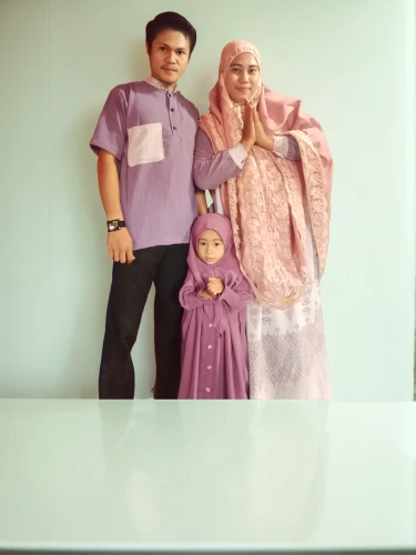 pink family,wedding anniversary,anniversary 25 years,with silvery,happy family,weeding,photo studio,melastome family,photography studio,wedding frame,engagement,wedding photography,anniversary 50 years,welcome wedding,image editing,love couple,wife and husband,gesneriad family,natural pink,sibling