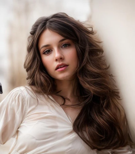 beautiful young woman,curly brunette,brunette,romantic look,model beauty,persian,romantic portrait,pretty young woman,young woman,beautiful woman,beautiful face,brunette with gift,smooth hair,attractive woman,beautiful model,elegant,young beauty,candela,romanian,layered hair,Common,Common,Photography