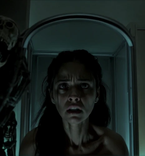 district 9,scared woman,scary woman,the morgue,halloween and horror,dead earth,the girl's face,penumbra,head woman,day of the dead frame,jigsaw,door knocker,saw,scream,phobia,abduction,trailer,video scene,the haunted house,haunting