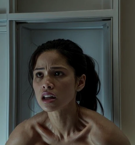 scared woman,the girl in the bathtub,stressed woman,scary woman,british actress,video scene,jacob's ladder,the morgue,head woman,facial expression,the girl's face,clove,two meters,undershirt,vampire woman,woman face,housekeeper,female hollywood actress,money heist,scream