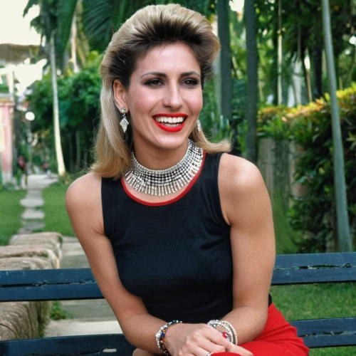 social,riopa fernandi,paloma perdiz,rhonda rauzi,princess diana gedenkbrunnen,simone simon,andrea vitello,hallia venezia,brazilian monarchy,andrea velasco,rosa bonita,beyaz peynir,haetera piera,pretty woman,lady in red,rigó jancsi,rosa khutor,vicugna pacos,carnaroli,luisa grass,Photography,General,Realistic