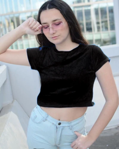 crop top,see-through clothing,dua lipa,crop,silphie,teen,sunglasses,gap,see through,see thru,cropped,in a shirt,ski glasses,cotton top,silver framed glasses,tee,hd,skort,out,color glasses