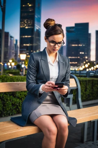 woman holding a smartphone,women in technology,email marketing,bussiness woman,blonde woman reading a newspaper,woman sitting,mobile banking,social media marketing,businesswoman,establishing a business,digital marketing,expenses management,business women,stock exchange broker,white-collar worker,e-mail marketing,content marketing,digital rights management,social media manager,tablets consumer,Unique,Pixel,Pixel 03