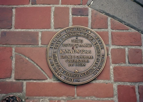 commemorative plaque,map marker,plaque,sanitary sewer,national historic landmark,standpipe,manhole,french quarters,manhole cover,gallaudet university,electricity meter,address sign,wall plate,sand-lime brick,built in 1929,henry g marquand house,marker,historic site,official residence,old quarter,Photography,Documentary Photography,Documentary Photography 02