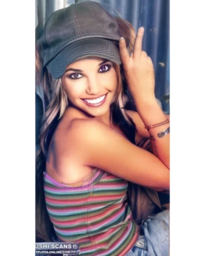 beanie,toni,bandana,santana,ethiopian girl,ash leigh,jasmine sky,girl wearing hat,beret,killer smile,leather hat,jasmine bush,olallieberry,edit icon,indian girl,african american woman,gerbie,havana brown,baseball cap,brown hat