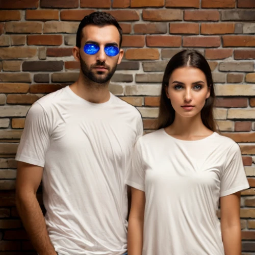 t-shirts,t shirts,long-sleeved t-shirt,partnerlook,polo shirts,tshirt,active shirt,t-shirt printing,isolated t-shirt,two people,t-shirt,t shirt,couple goal,premium shirt,bicycle clothing,aviator sunglass,couple - relationship,shirts,white clothing,young couple