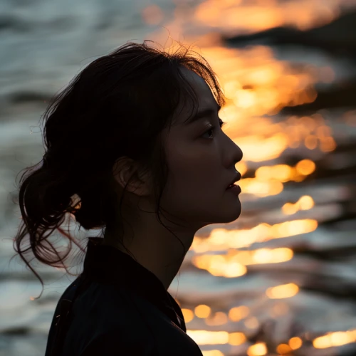 girl on the river,han thom,japanese woman,han river,vietnamese woman,mystical portrait of a girl,phuquy,sunset glow,heart of love river in kaohsiung,asian girl,flickr,mari makinami,sunset,asian woman,girl on the boat,setting sun,junshan yinzhen,oriental girl,the night of kupala,korean drama