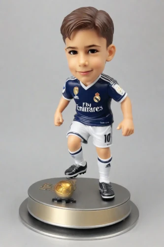 3d figure,game figure,figurine,mohnfigur,sports collectible,bale,ronaldo,wind-up toy,actionfigure,miniature figure,hazard,real madrid,action figure,doll figure,collectible doll,schleich,collectable,cristiano,football fan accessory,sandro
