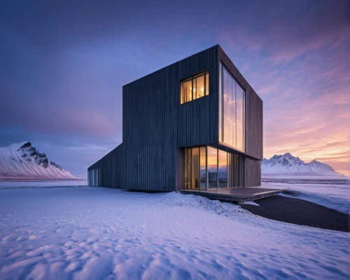 snow house,winter house,snowhotel,cubic house,dunes house,cube stilt houses,mountain hut,the polar circle,cube house,nordland,icelandic houses,timber house,alpine hut,ice hotel,antarctic,inverted cottage,baffin island,antarctica,house in mountains,snow shelter,Photography,General,Natural