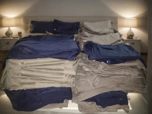 bed linen,bedding,duvet,linen,linens,sheets,duvet cover,pillows,bed,sleeping room,sleeping pad,bed frame,mattress,tent tops,mollete laundry,futon pad,bed sheet,sofa cushions,men clothes,blue pillow