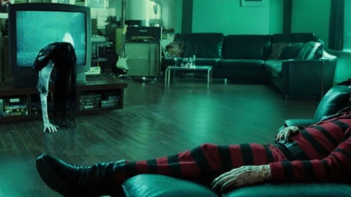 halloween and horror,money heist,widescreen,madhouse,halloween scene,cat watching television,submarine,doll's house,waiting room,horizontal stripes,saw,dead pool,watching,dollhouse,watch tv,blue room,deadpool,home theater system,mirroring,home cinema