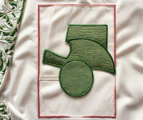 embroidered leaves,embroidery,linen heart,christmas stocking pattern,embroider,vintage embroidery,tallit,handkerchief,kitchen towel,embroidered,st george ribbon,coconut leaf,dishcloth,fabric and stitch,sewing stitches,saint patrick,green and white,linen,vestment,vintage anise green background