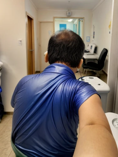 chiropractic,chiropractor,physiotherapy,shoulder pain,mri,back pain,doctor's room,treatment room,physical therapy,physio,body camera,cardiac massage,magnetic resonance imaging,rotator cuff,hyperhidrosis,examination room,physiotherapist,obstetric ultrasonography,masseur,surgery room