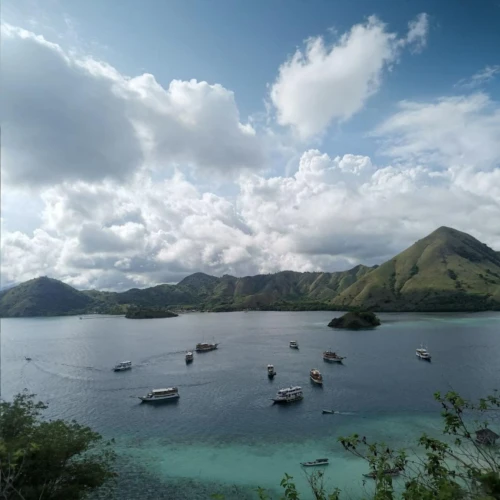 labuanbajo,lembeh,halmahera islands,raja ampat,philippines scenery,lombok,nusa penida,halmahera,widi islands,natuna indonesia,philippine sea,padarisland,ombak tuju coast,sabang,philippines,rabaul,kei islands,java island,indonesia,rinjani