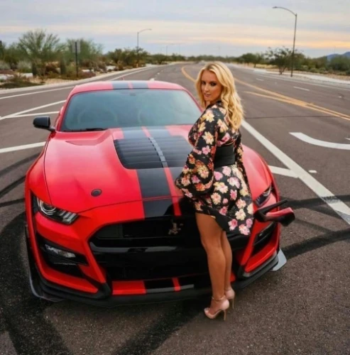 pony car,dodge la femme,ford mustang fr500,car model,california special mustang,ford mustang,motorboat sports,rental car,muscle car,american sportscar,american muscle cars,shelby,checkered flag,pace car,shelby mustang,ford car,horsepower,auto financing,american car,drag race