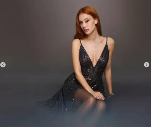 cocktail dress,black dress with a slit,party dress,evening dress,agent provocateur,strapless dress,female model,women's clothing,nightgown,nice dress,black dress,gothic dress,sheath dress,dress shop,dress,nightwear,gown,girl in a long dress,bridal party dress,dress walk black