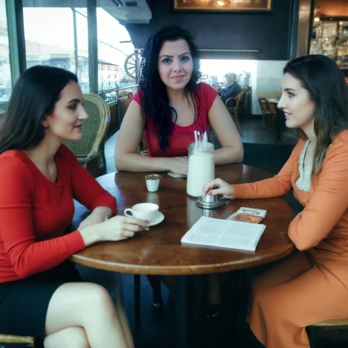 social,women at cafe,business women,businesswomen,women's network,moms entrepreneurs,place of work women,women friends,women in technology,interview,business meeting,channel marketing program,a meeting,young women,dalgona coffee,girl talk,i̇mam bayıldı,migas,mentorship,round table