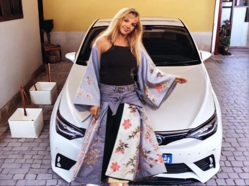 kimono,floral,kimonos,girl and car,floral skirt,car model,lexus,corolla,flower car,benz,south african,bridal car,social,flowery,supercar week,mercedes,boho,beautiful girl with flowers,auto show zagreb 2018,colorful floral