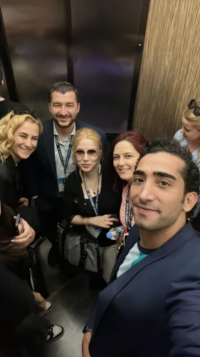 social,3d albhabet,advisors,connectcompetition,business people,group of people,channel marketing program,carbossiterapia,digital marketing,work and family,elevator,live escape room,place of work women,i̇mam bayıldı,women's network,live escape game,melastome family,gesneriad family,content writers,briza media