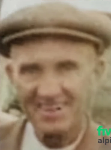 goatherd,ginger rodgers,irish,leyland,ratonero bodeguero andaluz,flea,golfvideo,farmer,elderly man,east-european shepherd,lapponian herder,klinkel,flat cap,chaparral,paddy,graeme strom,peaked cap,tenterfield terrier,gaucho,büttner