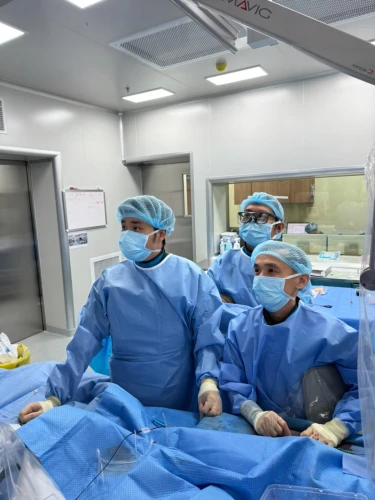 operating theater,operating room,tromsurgery,surgery room,sci fi surgery room,surgical mask,coronavirus disease covid-2019,children's operation theatre,laryngectomy,wuhan''s virus,medical glove,coronavirus masks,medical staff,fish-surgeon,hand disinfection,personal protective equipment,electrophysiology,obstetric ultrasonography,medical procedure,the scalpel