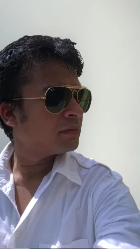 sunglasses,aviator sunglass,ceo,sachin tendulkar,3d albhabet,blank profile picture,sun glasses,abdel rahman,shades,dress shirt,pakistani boy,blank frames alpha channel,white-collar worker,sunglass,ayrton senna,white shirt,real estate agent,casado,kabir,hamnoy