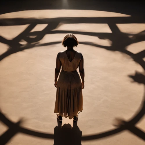 sun dial,woman silhouette,arrival,the vitruvian man,sand clock,stargate,woman of straw,a circle,transcendence,in a shadow,gladiator,games of light,sundial,insurgent,the enchantress,girl with a wheel,circle,the silhouette,shadows,circles,Photography,General,Natural