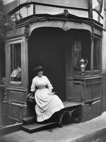 woman at cafe,bus from 1903,woman with ice-cream,woman drinking coffee,barmaid,ethel barrymore - female,charlotte cushman,the girl at the station,victorian lady,woman sitting,1906,the gramophone,1905,1900s,woman playing,street organ,first bus 1916,woman in the car,the victorian era,carriage,Photography,Black and white photography,Black and White Photography 15