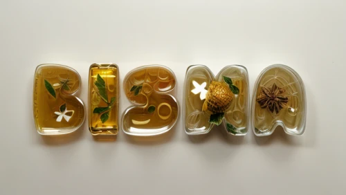 preserved food,capsules,care capsules,fish oil capsules,capsule fruits,gel capsules,glass containers,in the resin,softgel capsules,gel capsule,fish oil,flavoring dishes,bacterial species,escabeche,acacia resin,bottles of essential oils,reagents,perfume bottles,test tubes,resin,Realistic,Foods,None