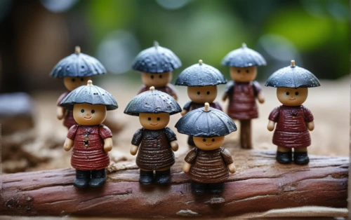 wooden figures,playmobil,scandia gnomes,miniature figures,thatch umbrellas,gnomes,little people,lingzhi mushroom,umbrella mushrooms,christmas crib figures,gnomes at table,minifigures,clay figures,arrowroot family,chestnut mushroom,mushroom landscape,forest workers,brown mushrooms,japanese umbrellas,mud village,Photography,General,Cinematic