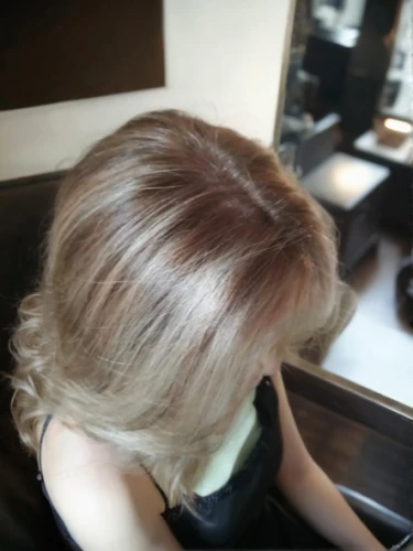 hair coloring,chignon,natural color,blond hair,ringlet,hairdressing,pin hair,red-brown,caramel color,hairdressers,blond girl,brown,hairstyler,hair,layered hair,smooth hair,blond,short blond hair,champagne color,babycino