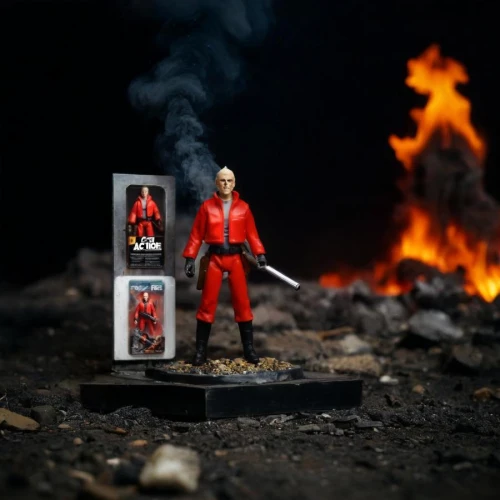 actionfigure,collectible action figures,action figure,diorama,red lantern,hellboy,game figure,inferno,fire master,play figures,fire devil,woman fire fighter,nero,vax figure,magma,toy photos,dante's inferno,kotobukiya,red super hero,red coat