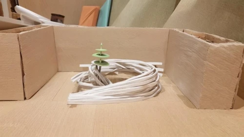 paper rose,danbo,ikebana,little box,container plant,paper roses,straw box,carton man,cotton plant,paper ship,danbo cheese,plant and roots,place card holder,insect box,bushbox,small plant,shipping box,tomato crate,green folded paper,cardboard box
