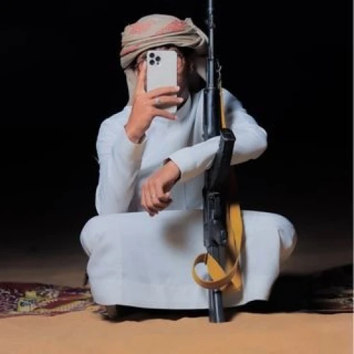 terrorist,omani,oman,sheikh,abu,3d albhabet,man holding gun and light,allah,3d figure,kahwah,figurine,model train figure,pure arab blood,sheik,yemeni,shehnai,bedouin,hijaber,muhammad,bahraini gold