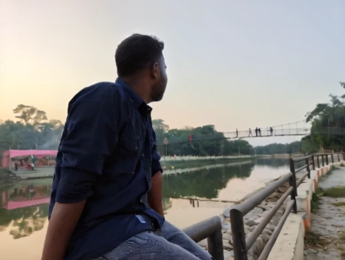 chitwan,rangpur,lalu wetland,bangladesh,with my self,moment,alone,background view nature,moated,teak bridge,dhansak,hunting,nice nature,huka river,dinengdeng,city moat,special trip,crocodile park,backwaters,pradal serey