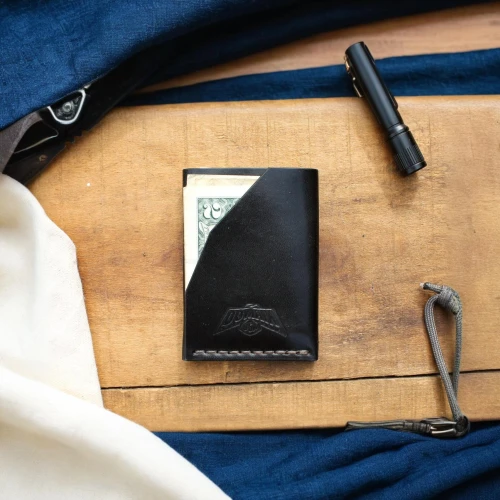 e-book reader case,pocket flap,summer flat lay,leather goods,wallet,kraft notebook with elastic band,product photos,pocket tool,travel essentials,open notebook,flat lay,writing pad,slate,pocket billiards,ledger,embossed rosewood,pocket lighter,prayer book,journal,note book