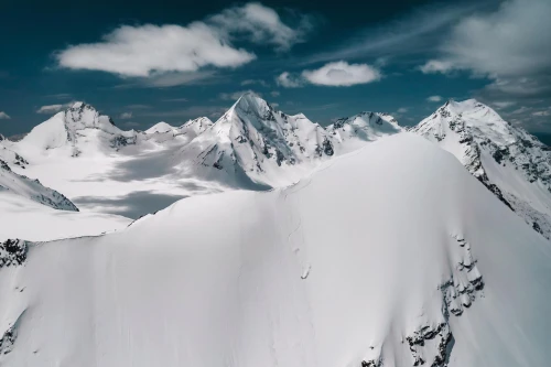 top mount horn,snow mountains,snowy peaks,mont blanc,aiguille du midi,steep,arlberg,high alps,ski mountaineering,avalanche,avalanche protection,snow mountain,snow cornice,snowy mountains,the alps,alps,backcountry skiiing,ortler winter,grosser aletsch glacier,ski touring