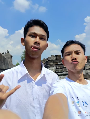 borobodur,candi prambanan,borobudur,tanah lot temple,tanah lot,prambanan,angkor wat temples,colosseum,bandung,borodundur,sanur,sayalay,bromo,colloseum,in the colosseum,fisheye lens,medan,monopod,grand palace,brother