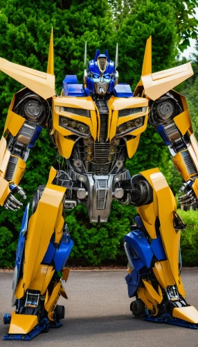 bumblebee,transformer,sky hawk claw,mg f / mg tf,topspin,cynosbatos,transformers,decepticon,kryptarum-the bumble bee,whirl,prowl,butomus,minibot,destroy,mg j-type,gundam,bumblebee fly,mecha,subaru rex,stud yellow,Photography,General,Realistic