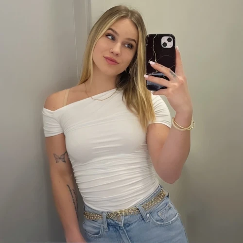 white shirt,saxon,in a shirt,cotton top,blonde,jeans,jean shorts,cool blonde,crop top,18,blonde hair,new,photo shoot in the bathroom,skort,na,blonde girl,high jeans,instagram icon,tee,shirt